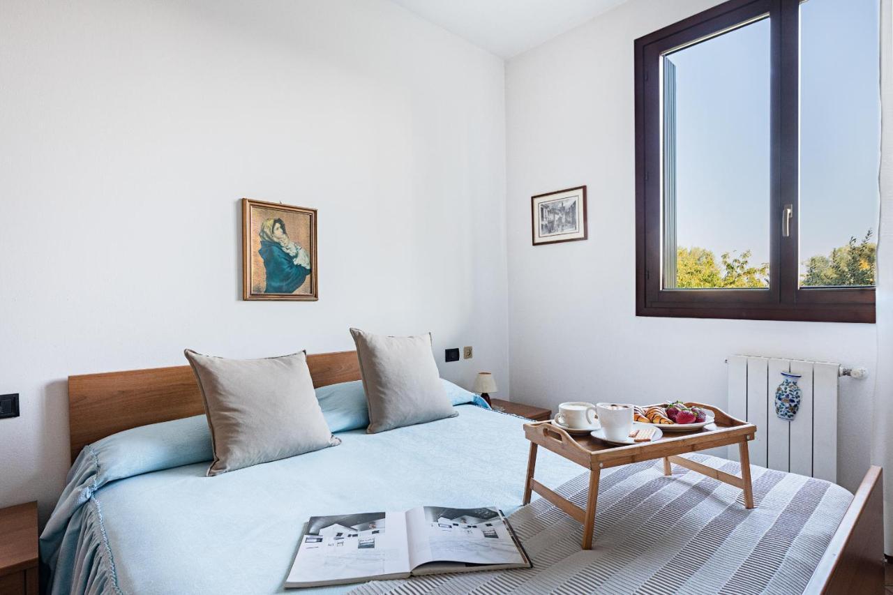 Condominio Del Sole P1-137 By Wonderful Italy 시르미오네 외부 사진